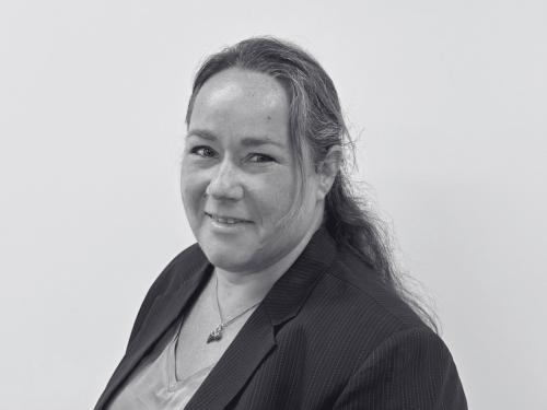 Ester van den Doel