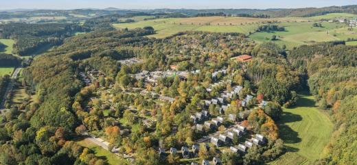 Luchtfoto van het vakantiepark Park Eifel  